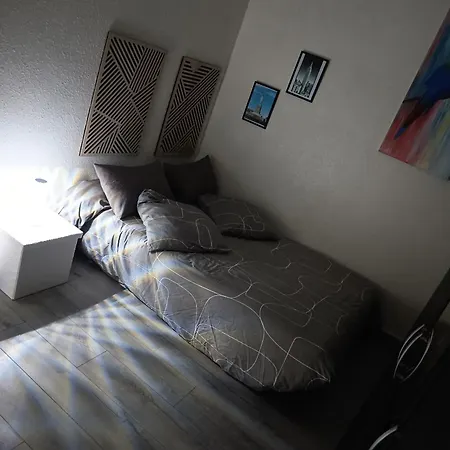 Δωμάτια σε οικογενειακή κατοικία Double Avec Lit Clic Clac