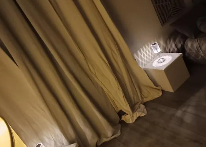 Double Avec Lit Clic Clac Δωμάτια σε οικογενειακή κατοικία